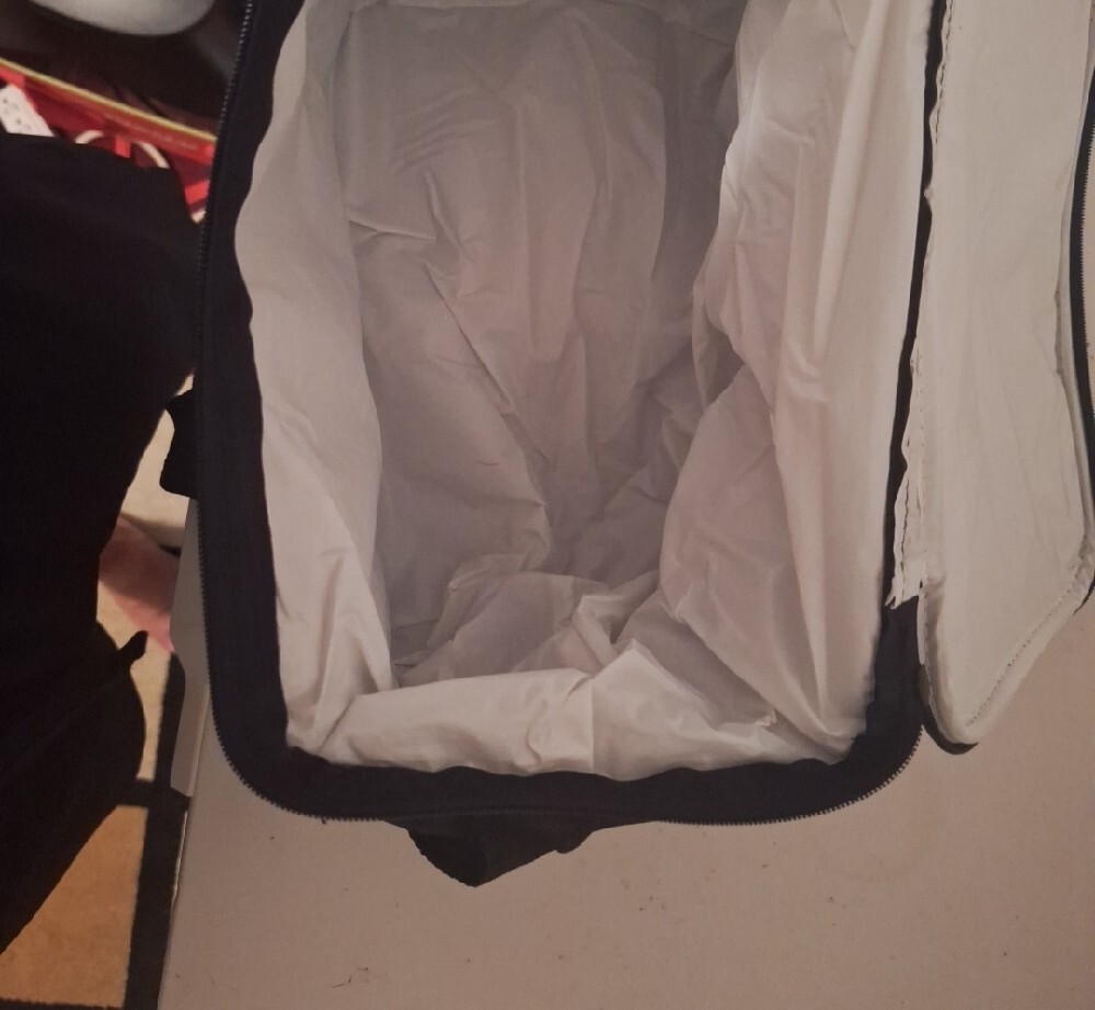 Black Lunch Box - Picture 2 of 2